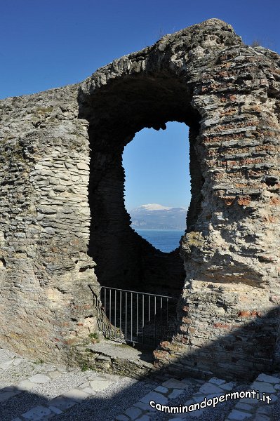 105 Grotte di Catullo.JPG